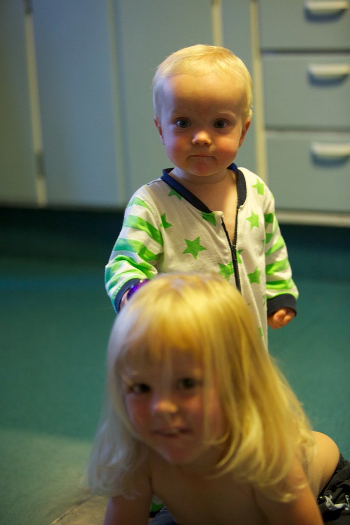 20130730-20-44-24.jpg - Robin borstar Ninas hår