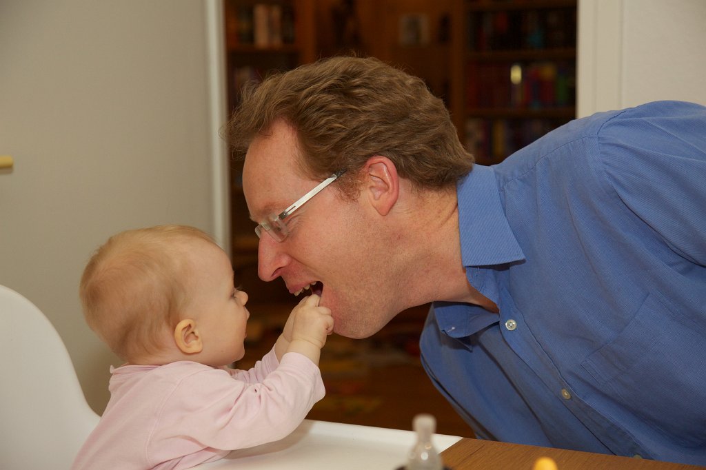 20130304-20-24-10.jpg - Hur många tänder har du farsan?