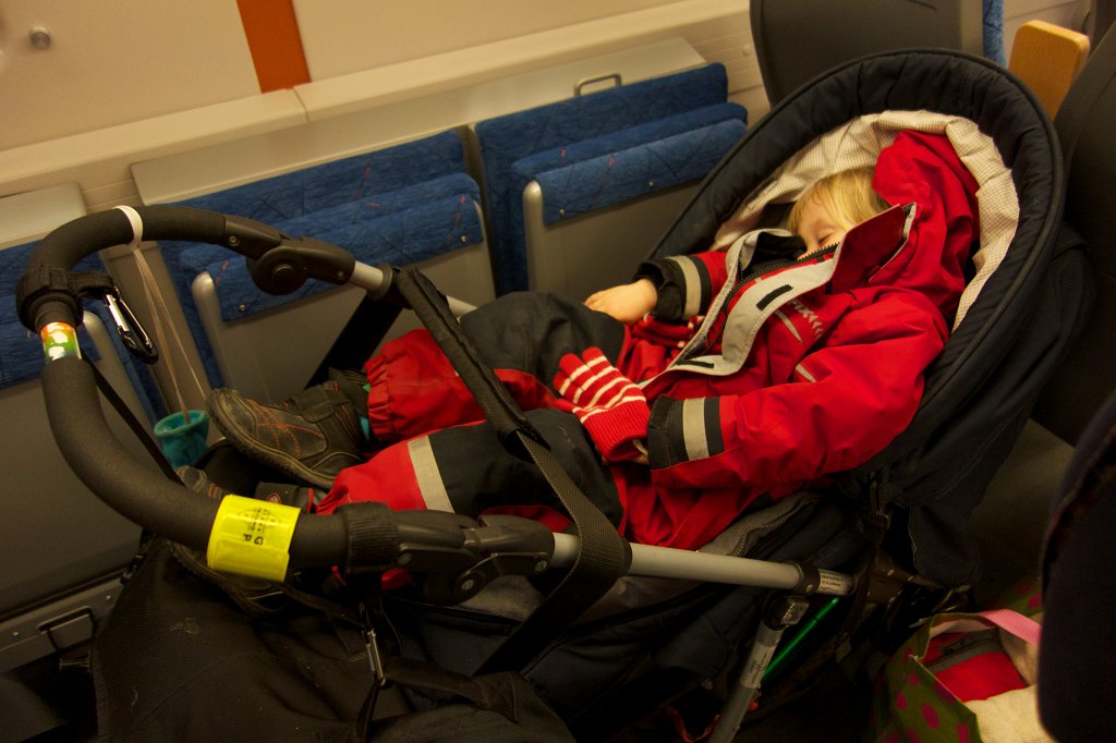 20130315-21-56-47.jpg - På väg till Skepplanda