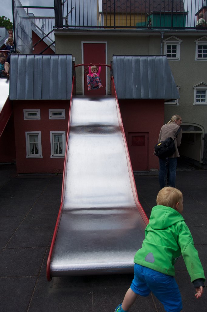 20140607-14-12-25.jpg - Rutschkana från Karlssons hus