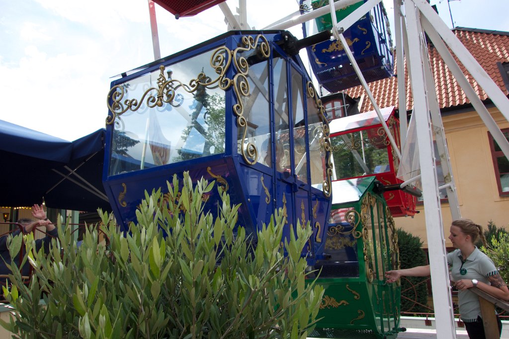 20140702-14-45-42.jpg - Nina åker själv