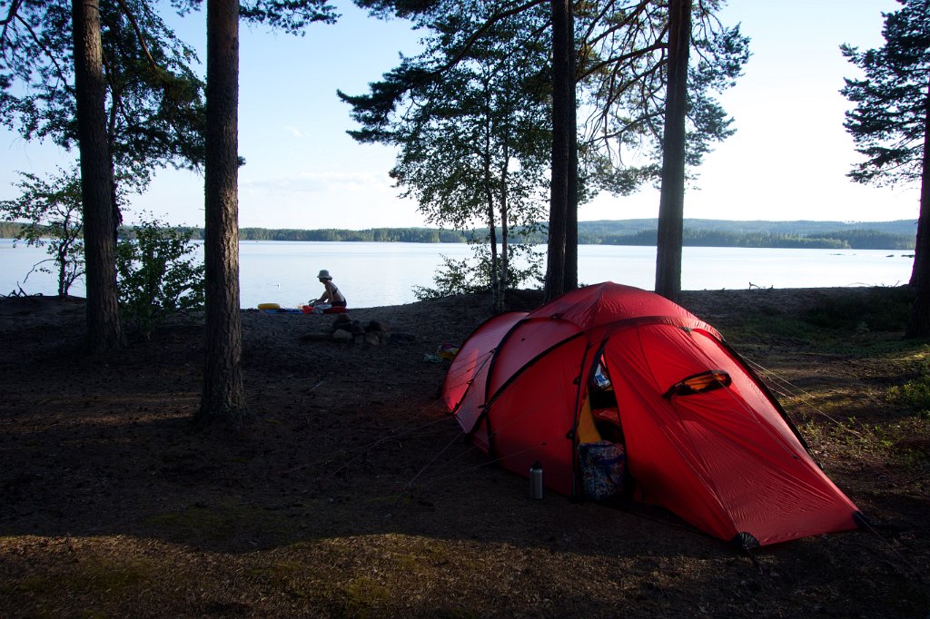 20140722-19-46-34.jpg - Tältplats med sjöutsikt vid Rotbergssjön
