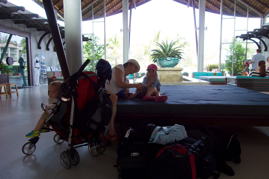 20141122-09-51-21.jpg - Hej då Mai Kao Lakh, nu åker vi mot Phi Phi Island