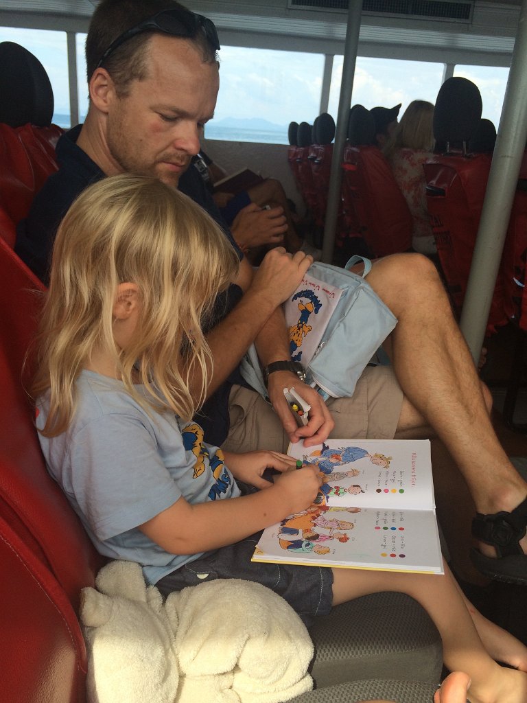 20141122-15-20-12.jpg - Intensivt arbete pågår