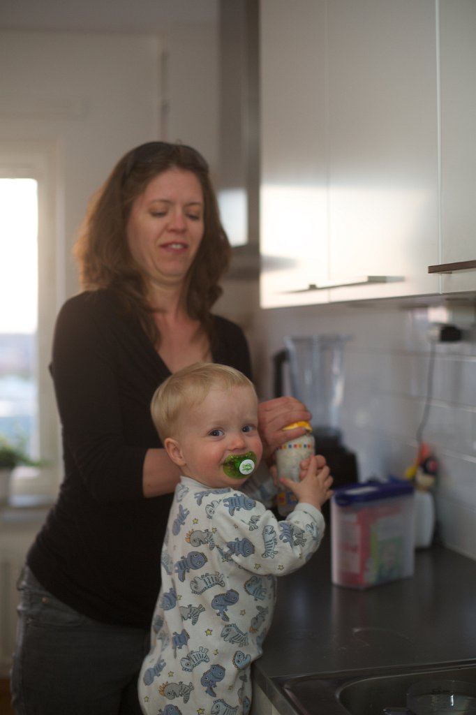 20140427-20-14-56.jpg - Klart man vill hjälpa till