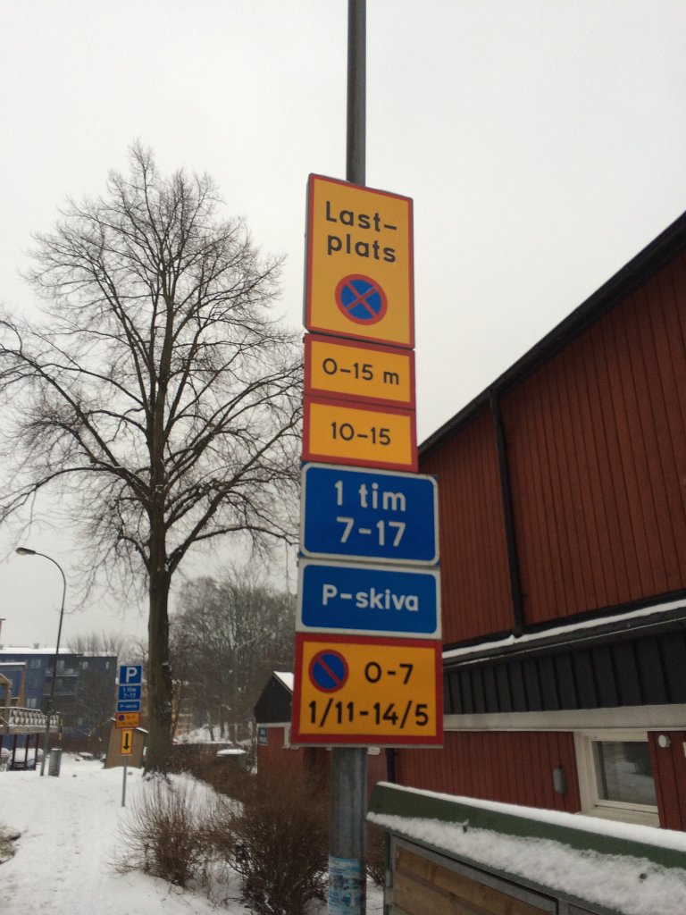 20140201-10-18-09.jpg - Ibland får man fundera på vad som egentligen gäller.